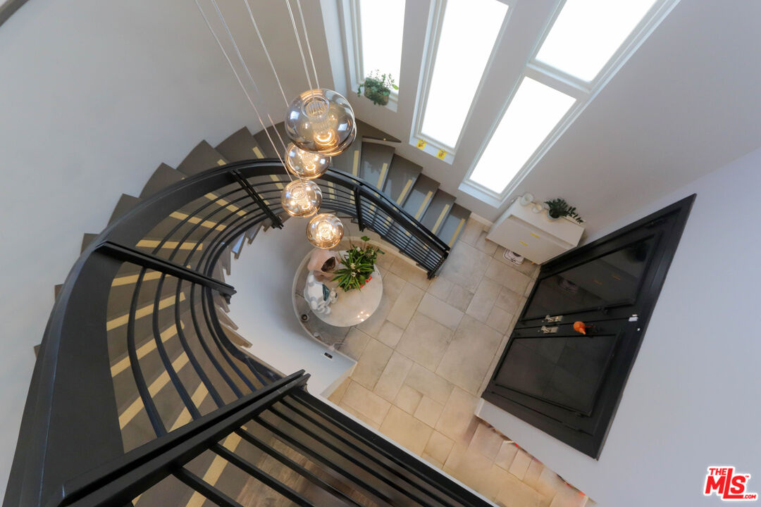 MLS #25573333 image #10