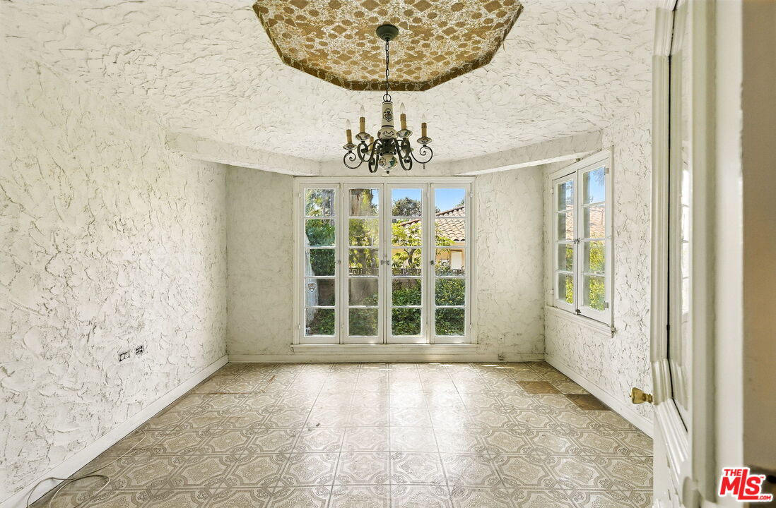 MLS #25573343 image #14