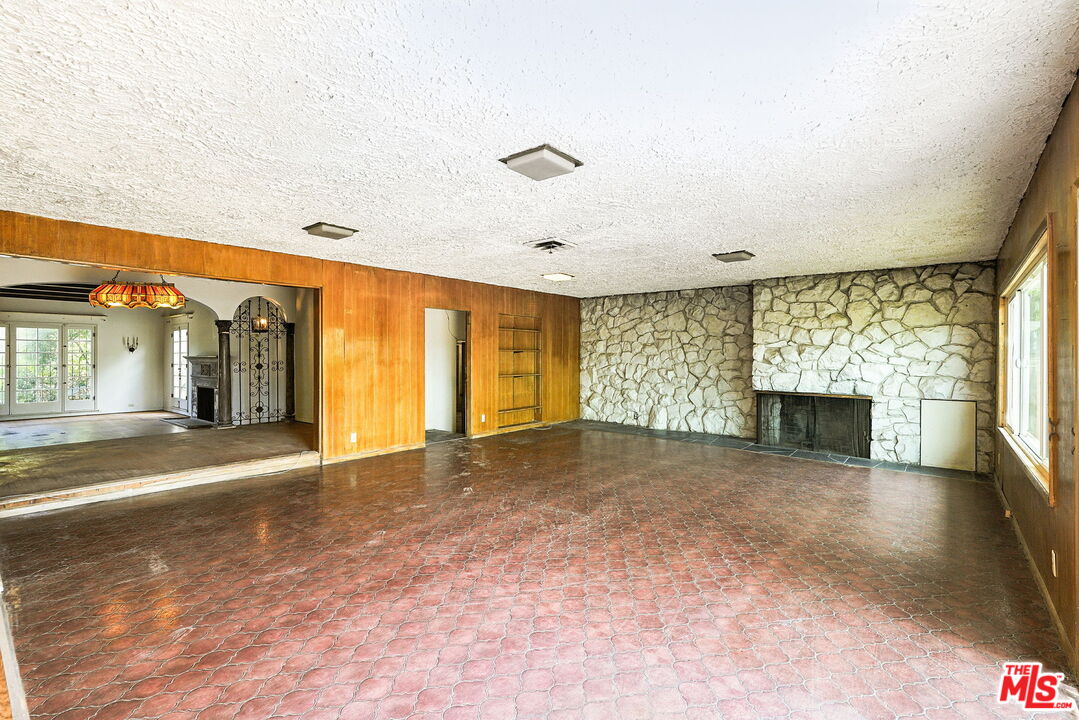 MLS #25573343 image #19