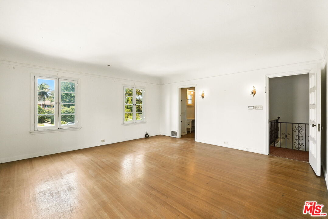 MLS #25573343 image #33