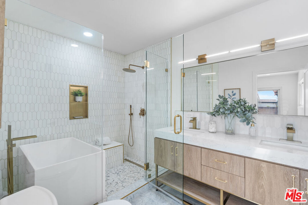 MLS #25573345 image #24