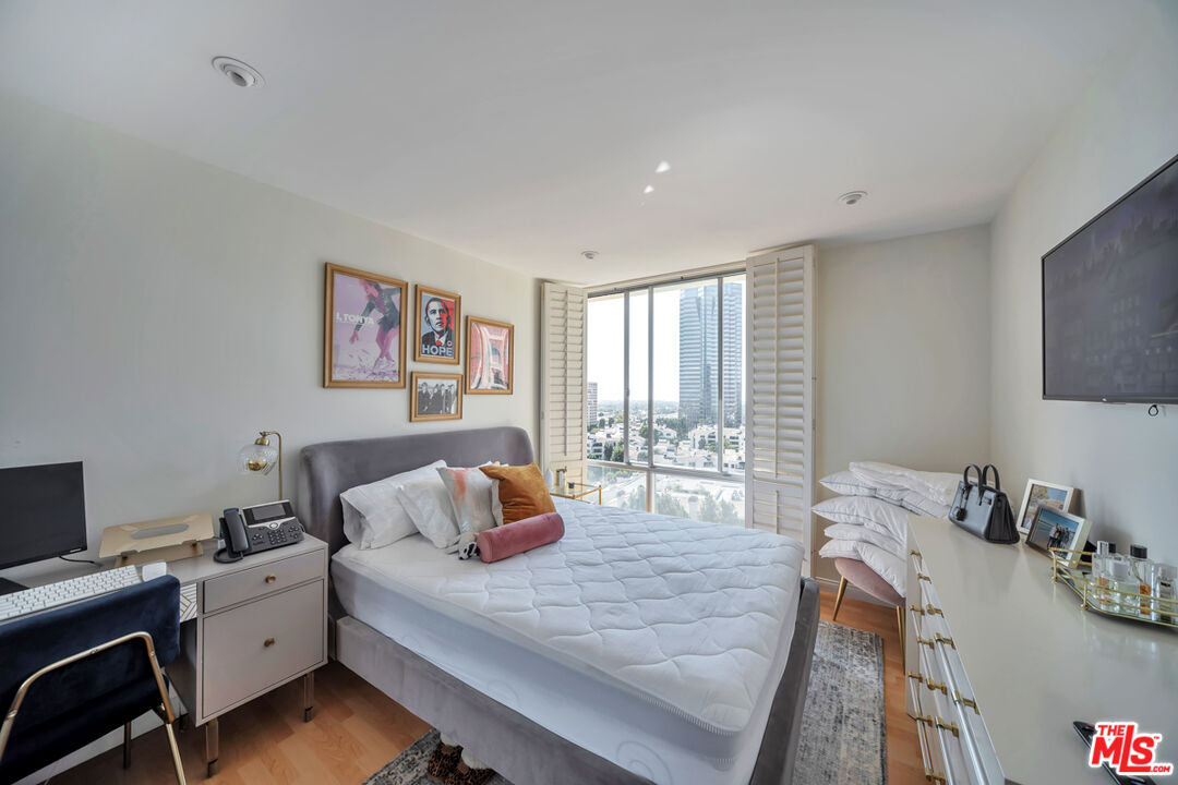 MLS #25573631 image #11