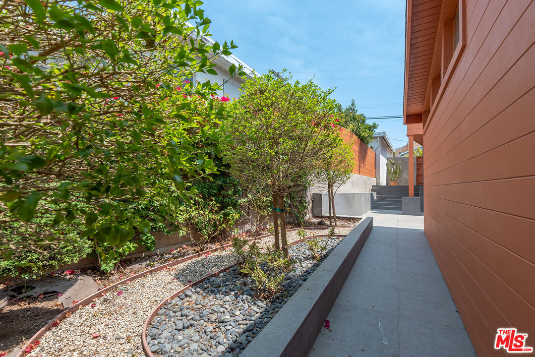 MLS #25573723 image #26