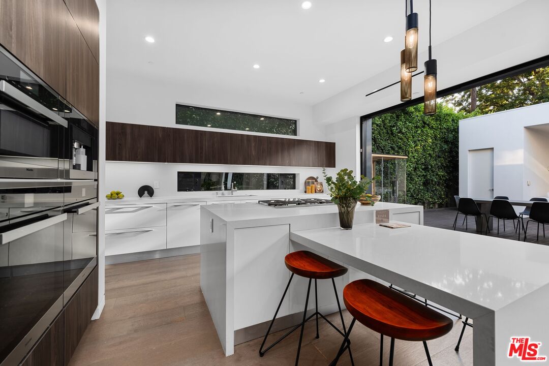 MLS #25573737 image #16