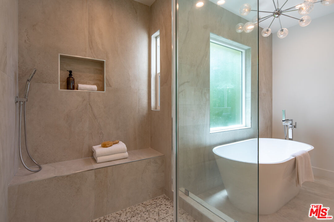 MLS #25573779 image #13