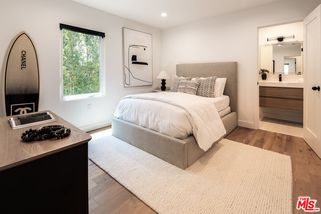 MLS #25573779 image #16