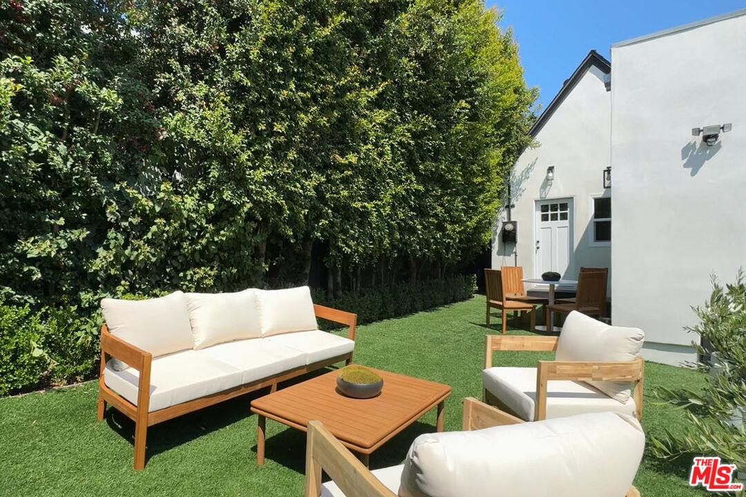 MLS #25573779 image #24