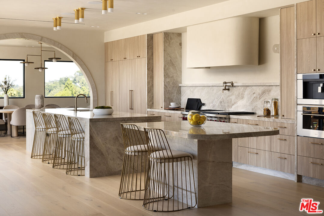 MLS #25573875 image #12