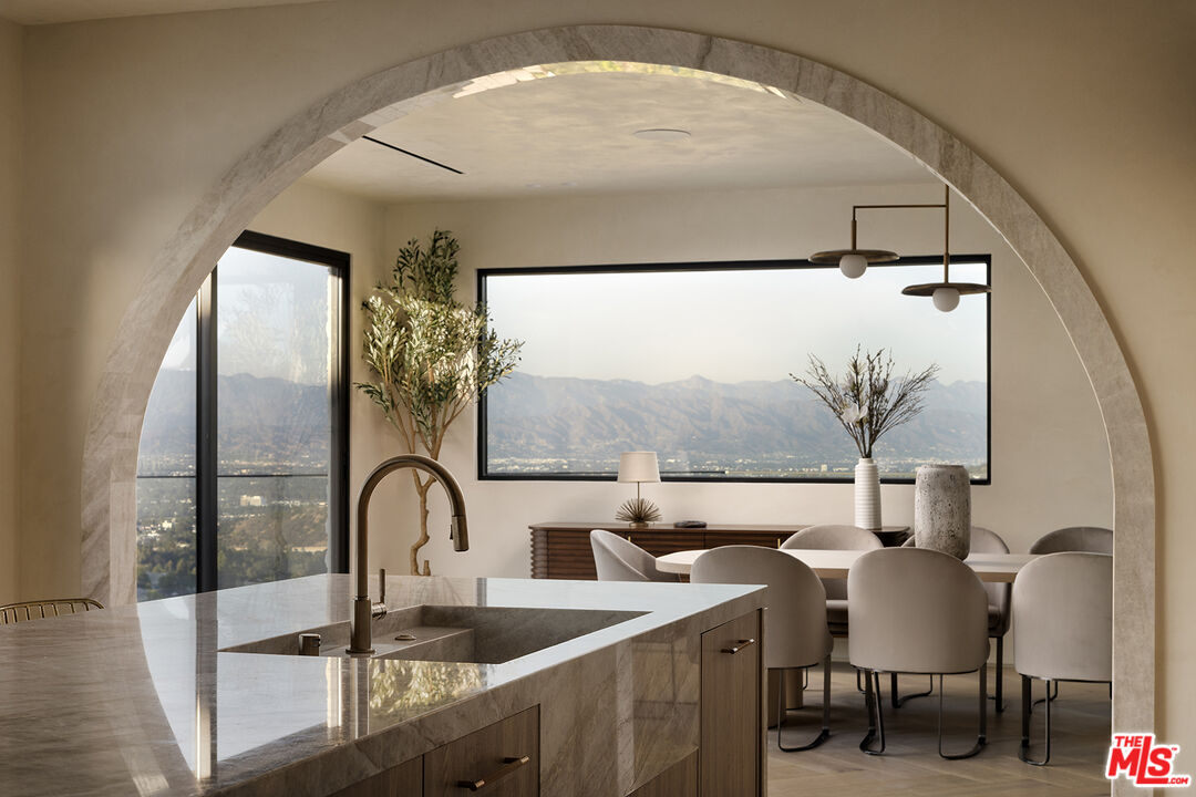 MLS #25573875 image #13