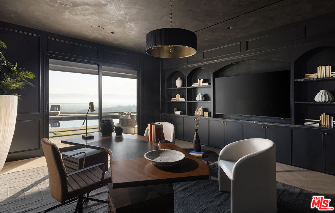 MLS #25573875 image #25