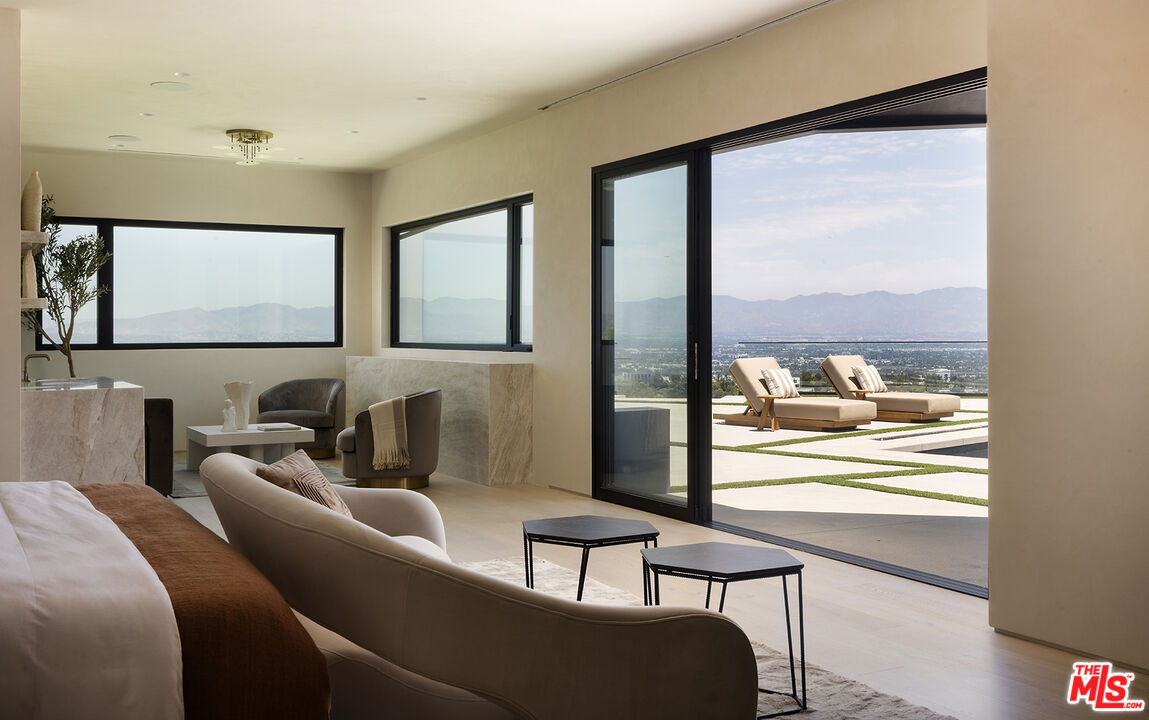 MLS #25573875 image #27