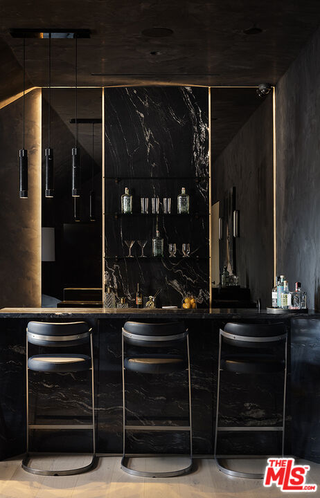 MLS #25573875 image #35