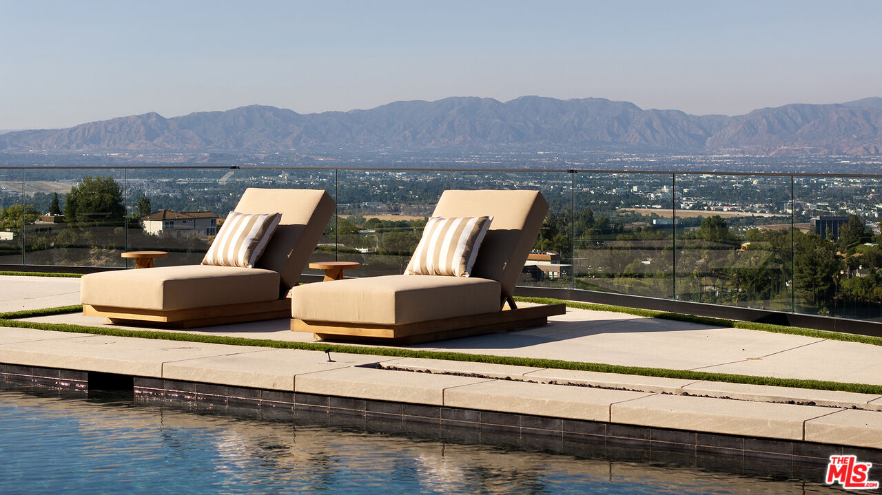 MLS #25573875 image #3