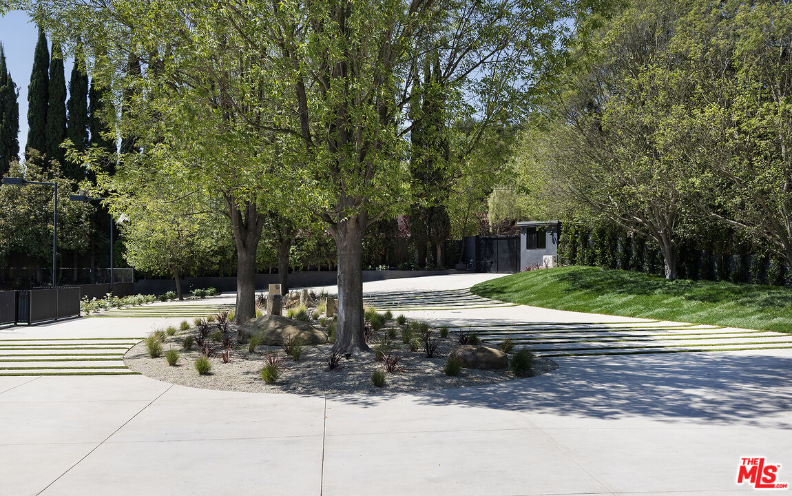 MLS #25573875 image #43