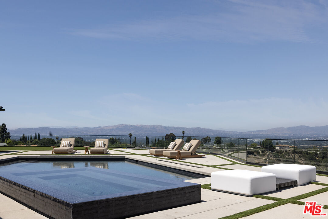 MLS #25573875 image #4