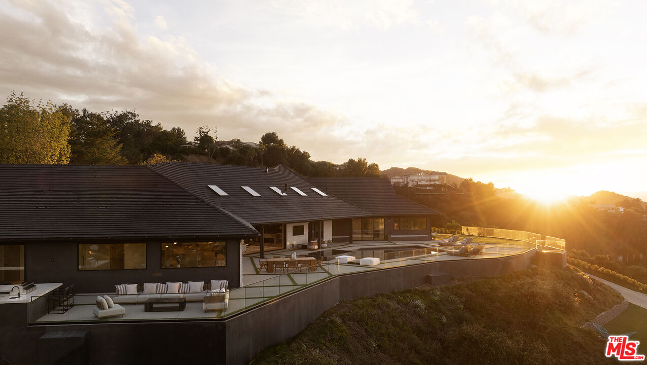 MLS #25573875 image #5