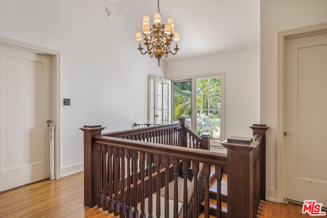 MLS #25573981 image #15