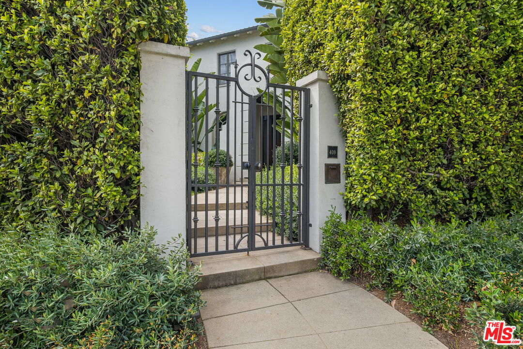 MLS #25573981 image #2