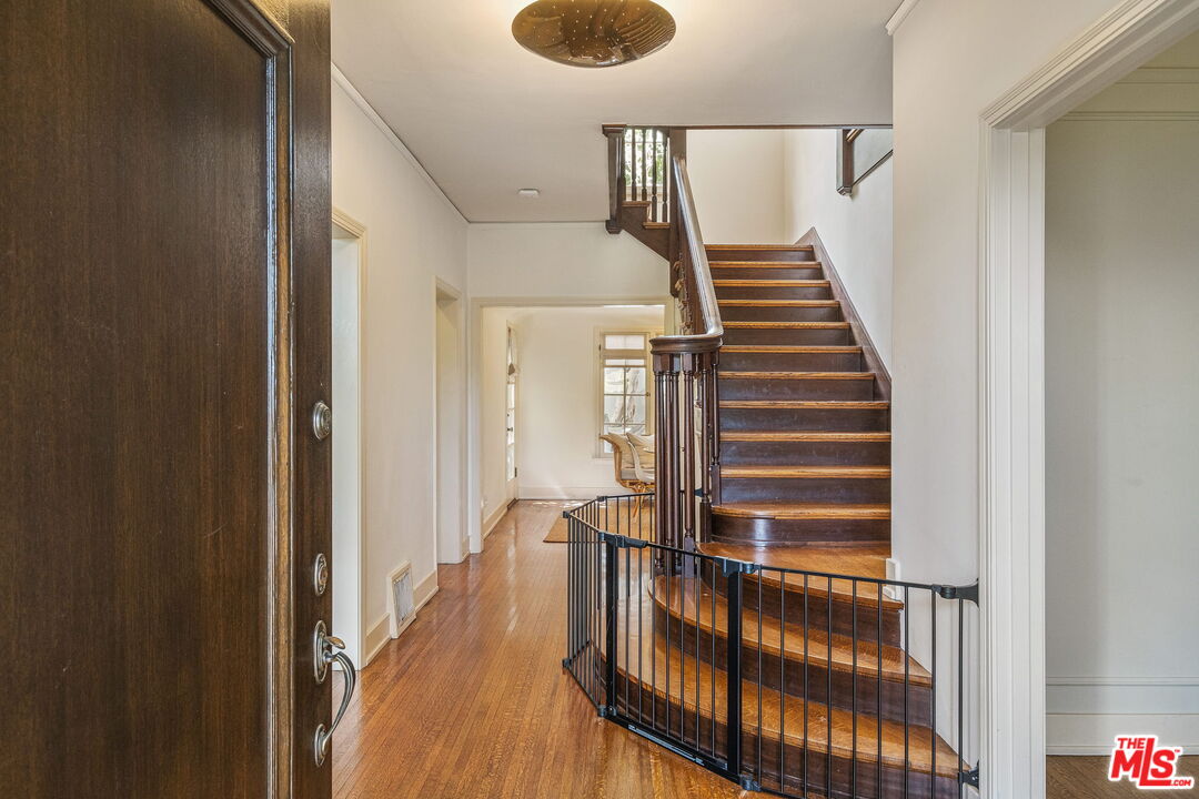 MLS #25573981 image #5