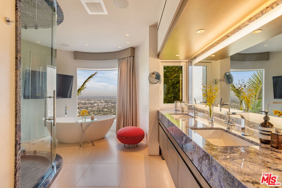 MLS #25574001 image #16