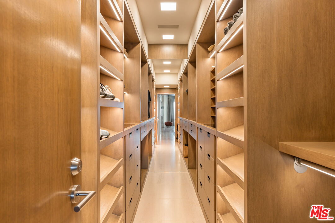 MLS #25574001 image #18