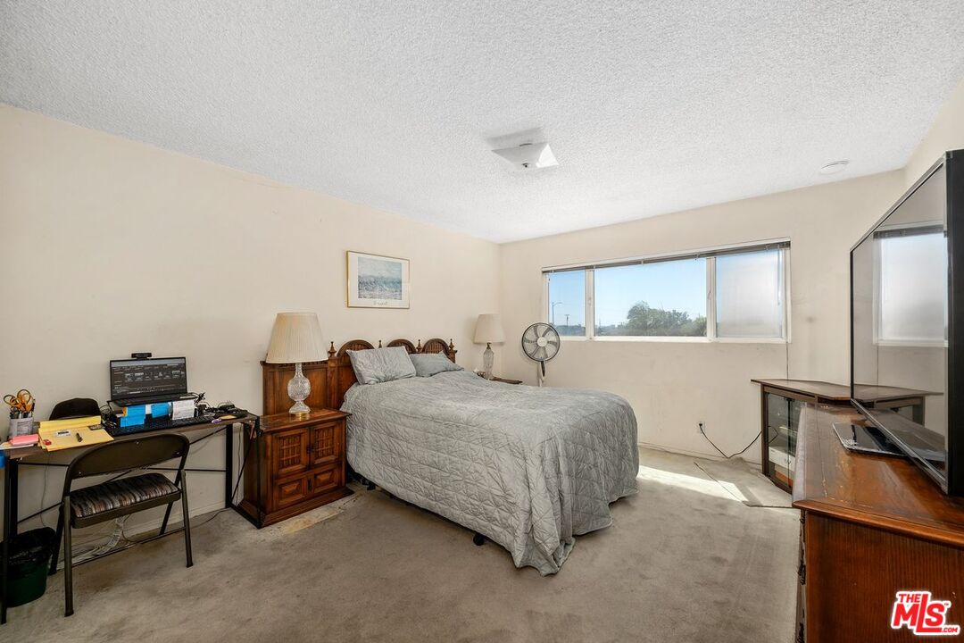 MLS #25574445 image #24