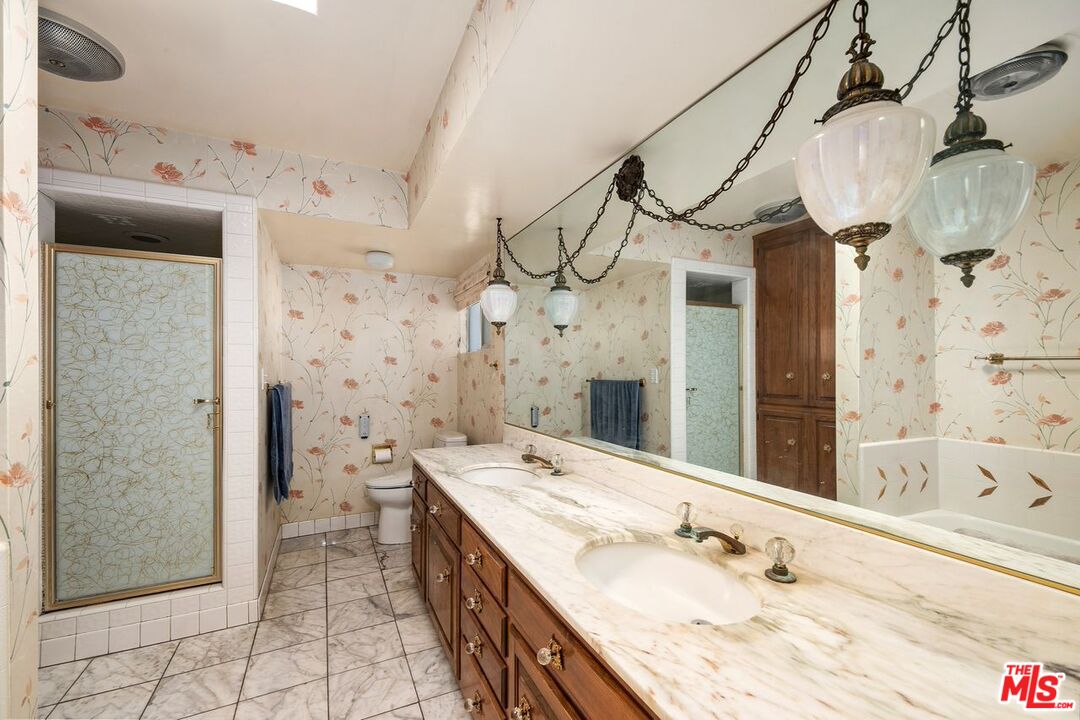 MLS #25574445 image #32