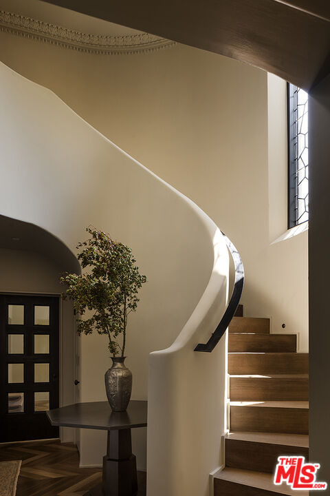 MLS #25574597 image #15