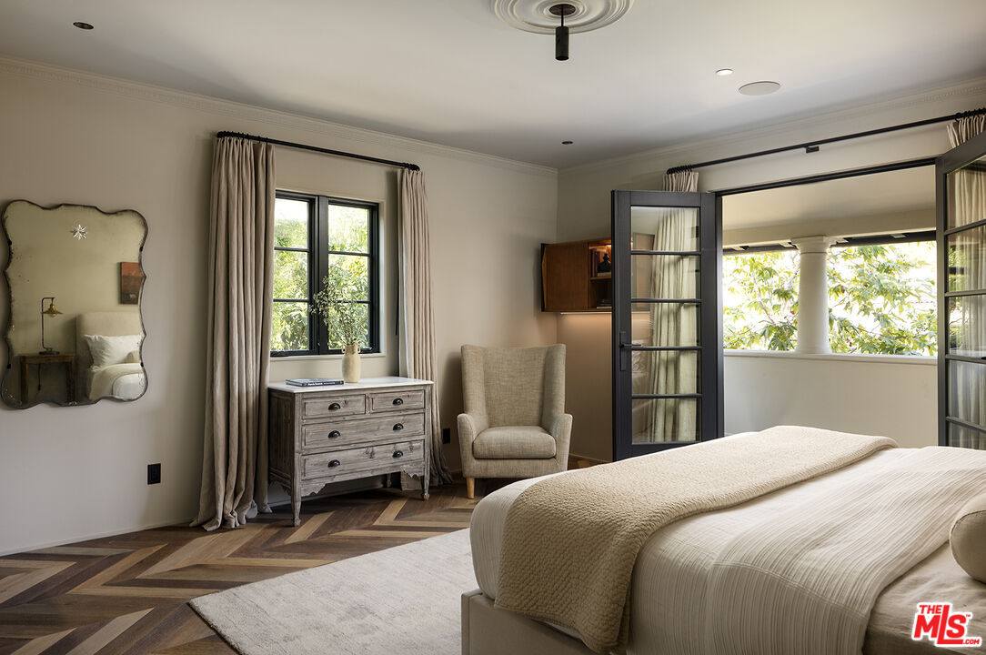 MLS #25574597 image #26