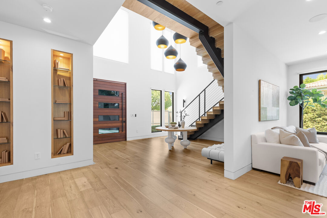 MLS #25574817 image #9