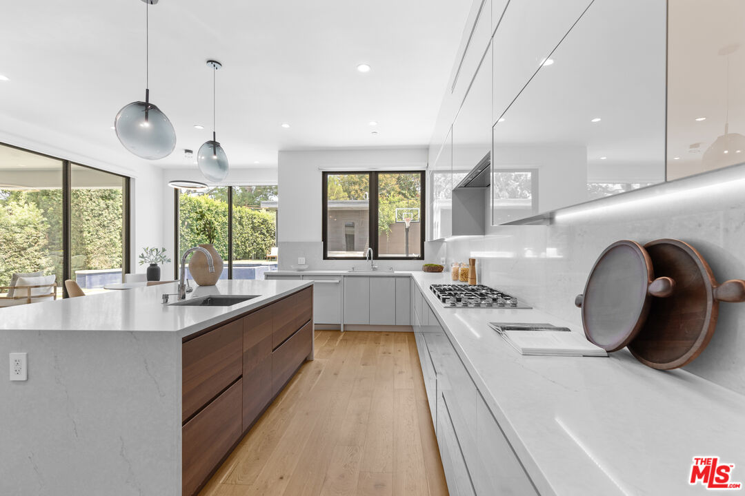 MLS #25574817 image #21