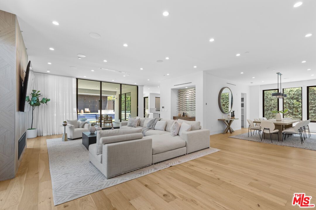 MLS #25574817 image #26