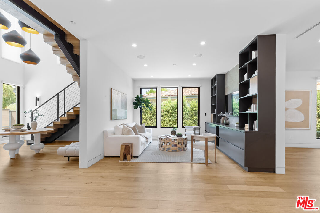 MLS #25574817 image #6