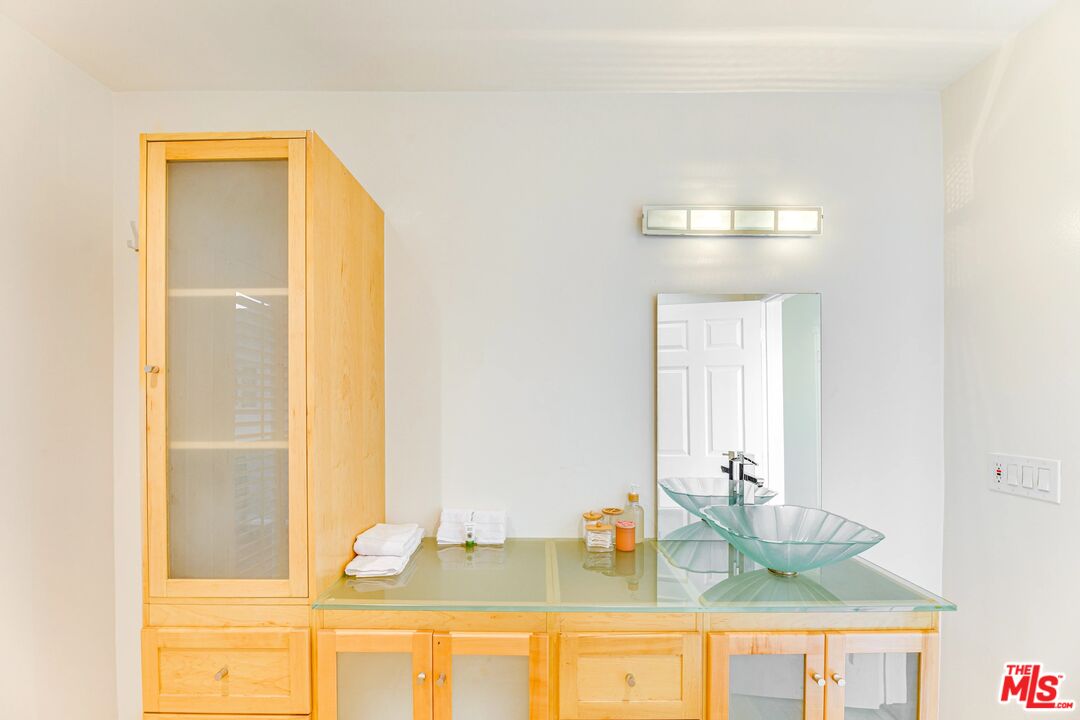 MLS #25574851 image #28