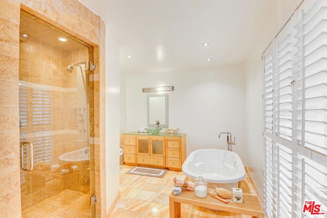 MLS #25574851 image #30