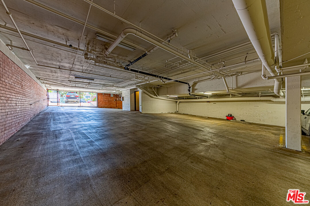 MLS #25574901 image #38