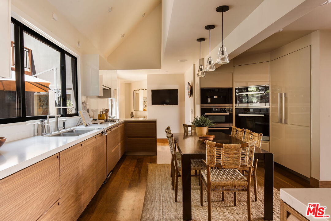 MLS #25575105 image #9