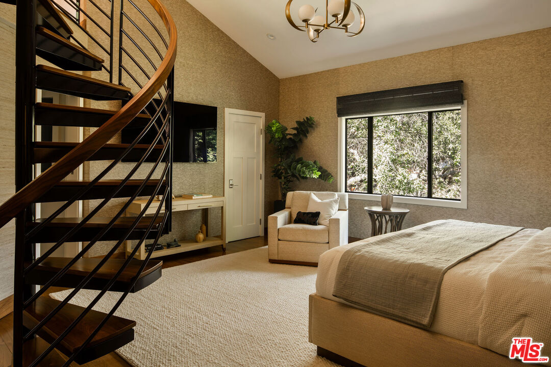 MLS #25575105 image #11