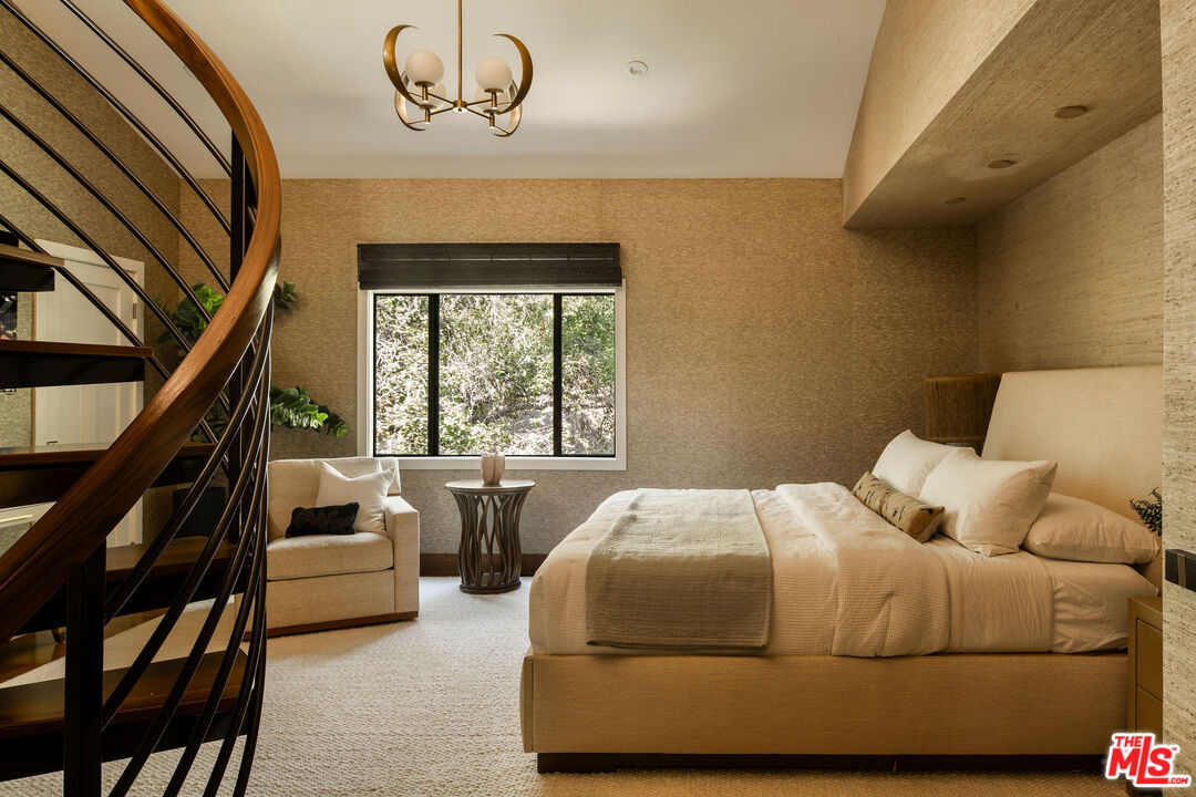 MLS #25575105 image #12