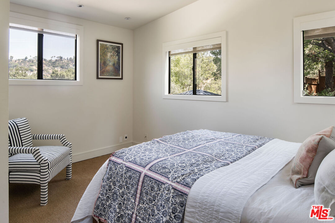 MLS #25575105 image #24