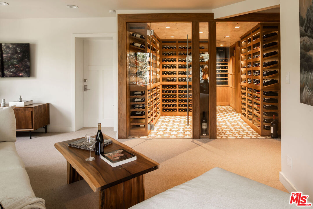 MLS #25575105 image #29