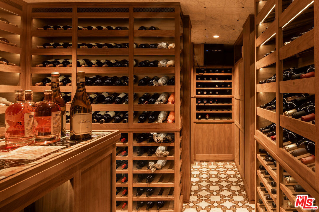 MLS #25575105 image #30