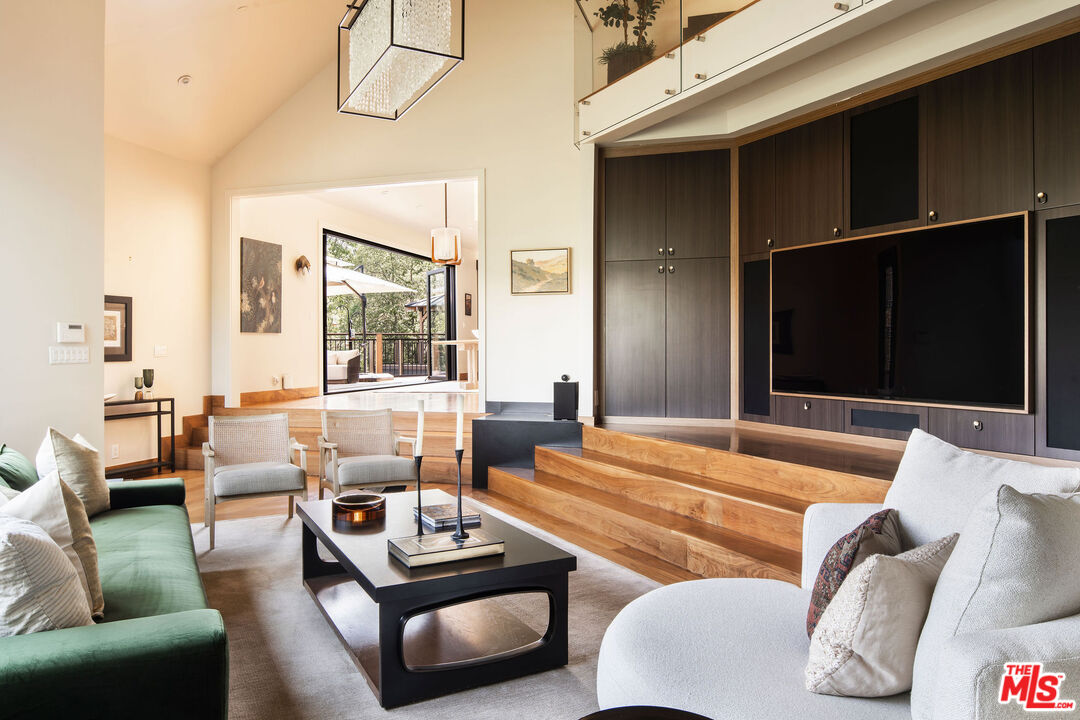 MLS #25575105 image #3