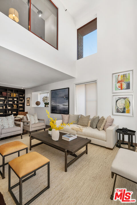 MLS #25575131 image #11