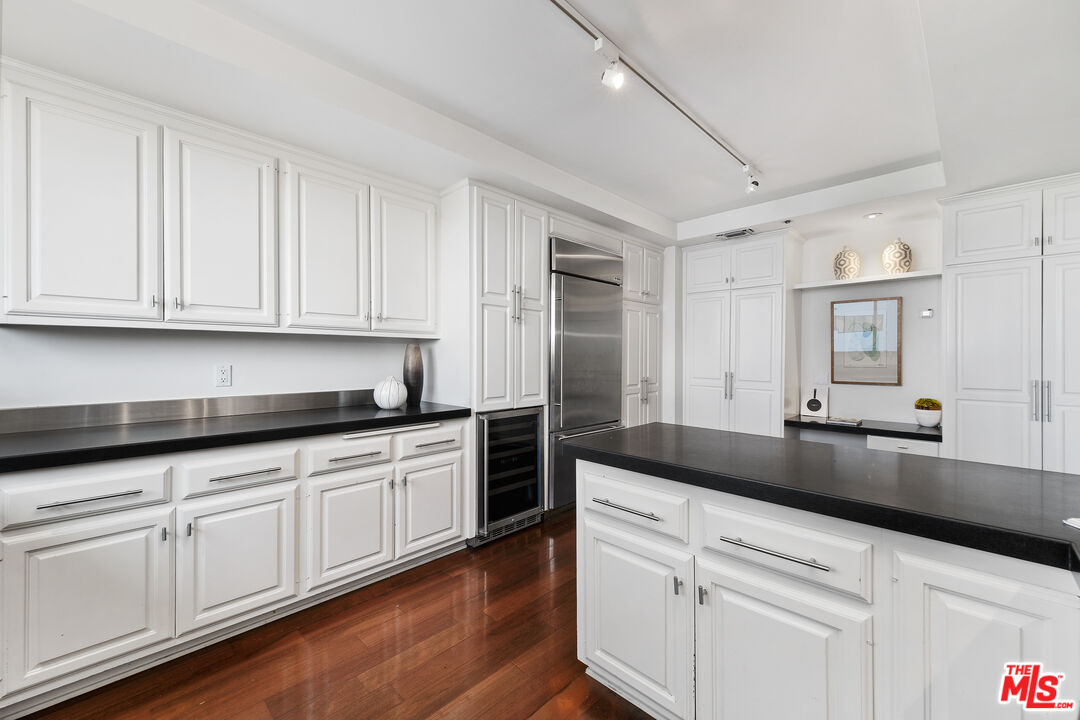 MLS #25575131 image #20