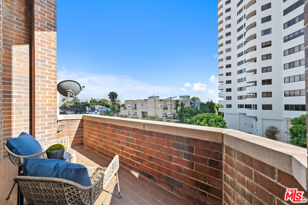 MLS #25575131 image #21