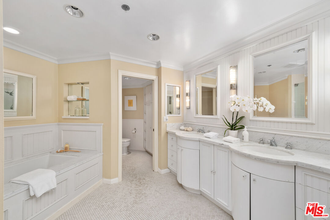 MLS #25575131 image #28