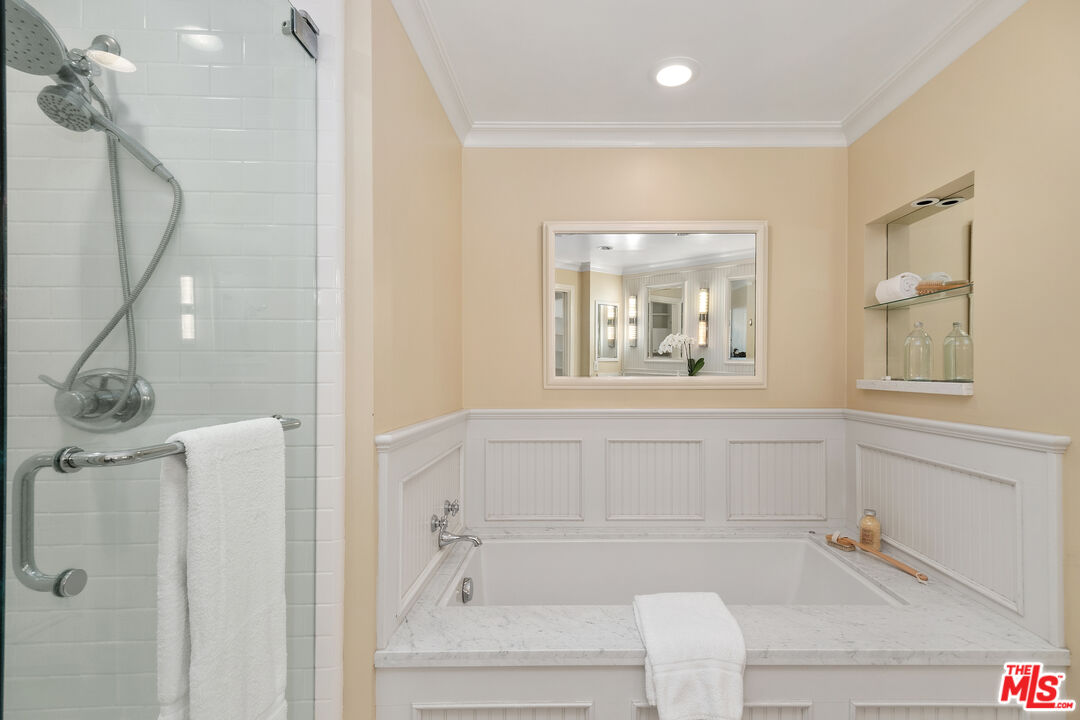 MLS #25575131 image #29