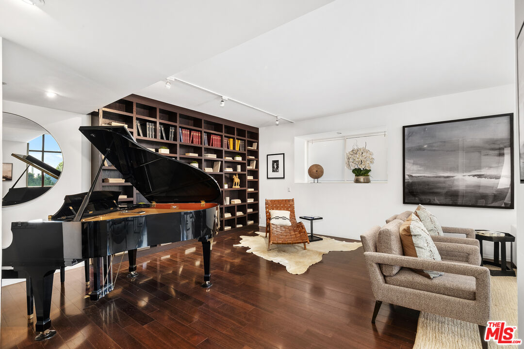 MLS #25575131 image #4