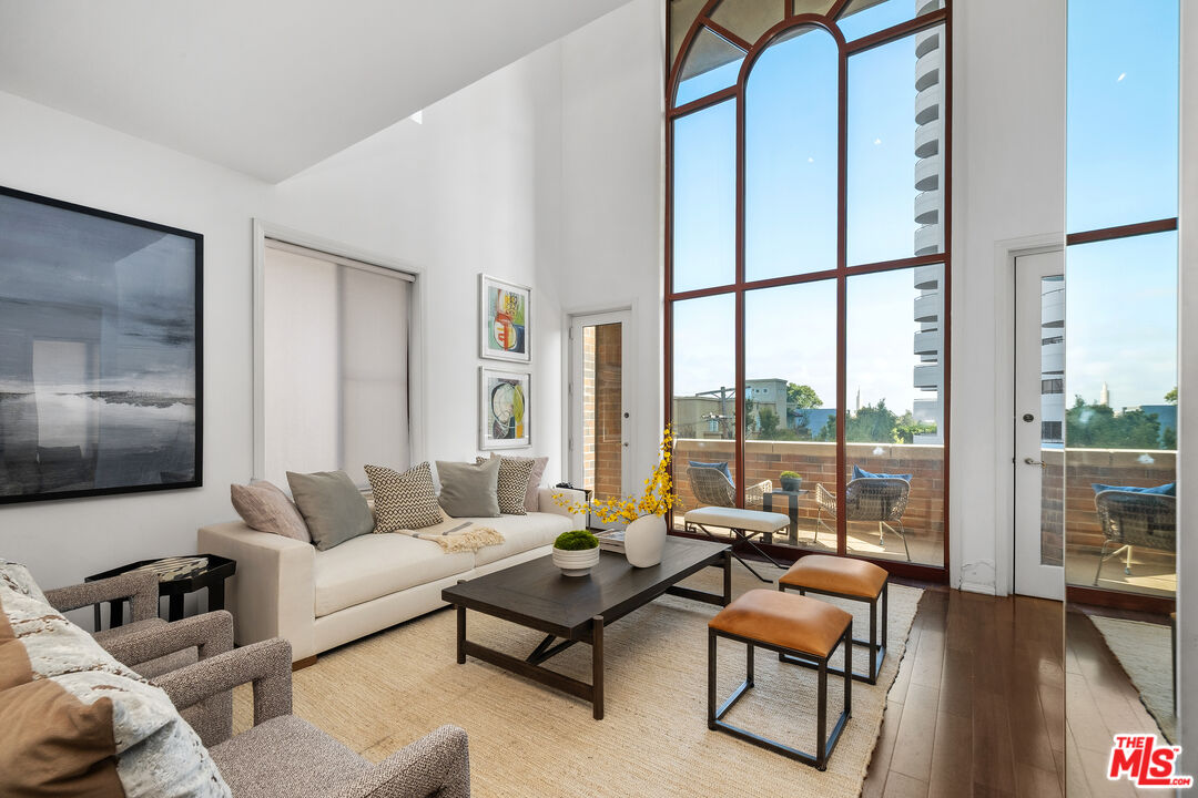 MLS #25575131 image #8